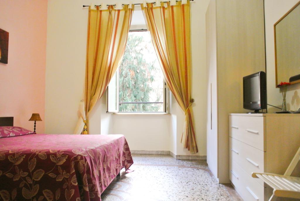Guest House Hellokitty Ρώμη Δωμάτιο φωτογραφία